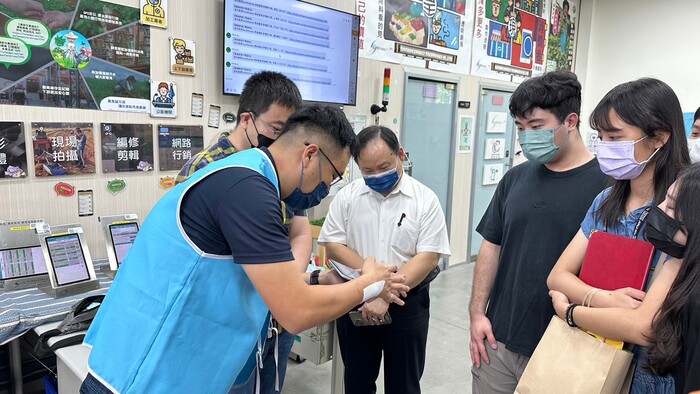 111企業參訪圖片