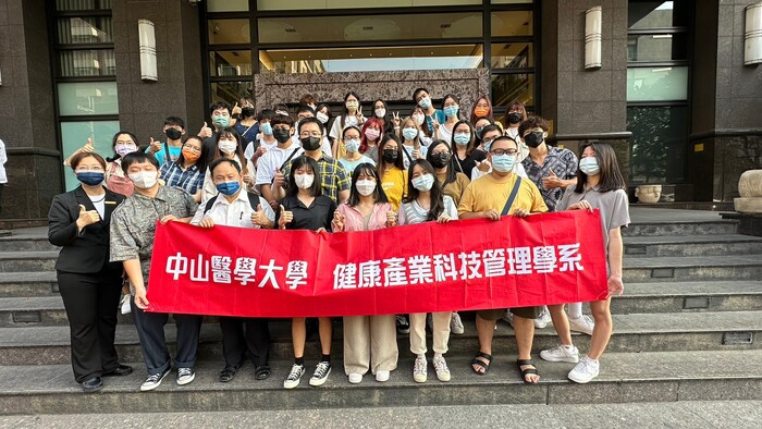 111企業參訪圖片