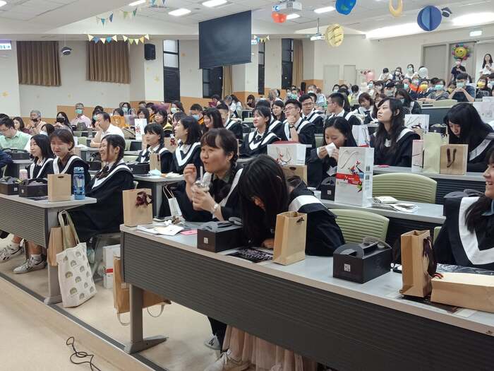 105級畢業典禮圖片